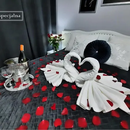 10 Glamour Aquapark *